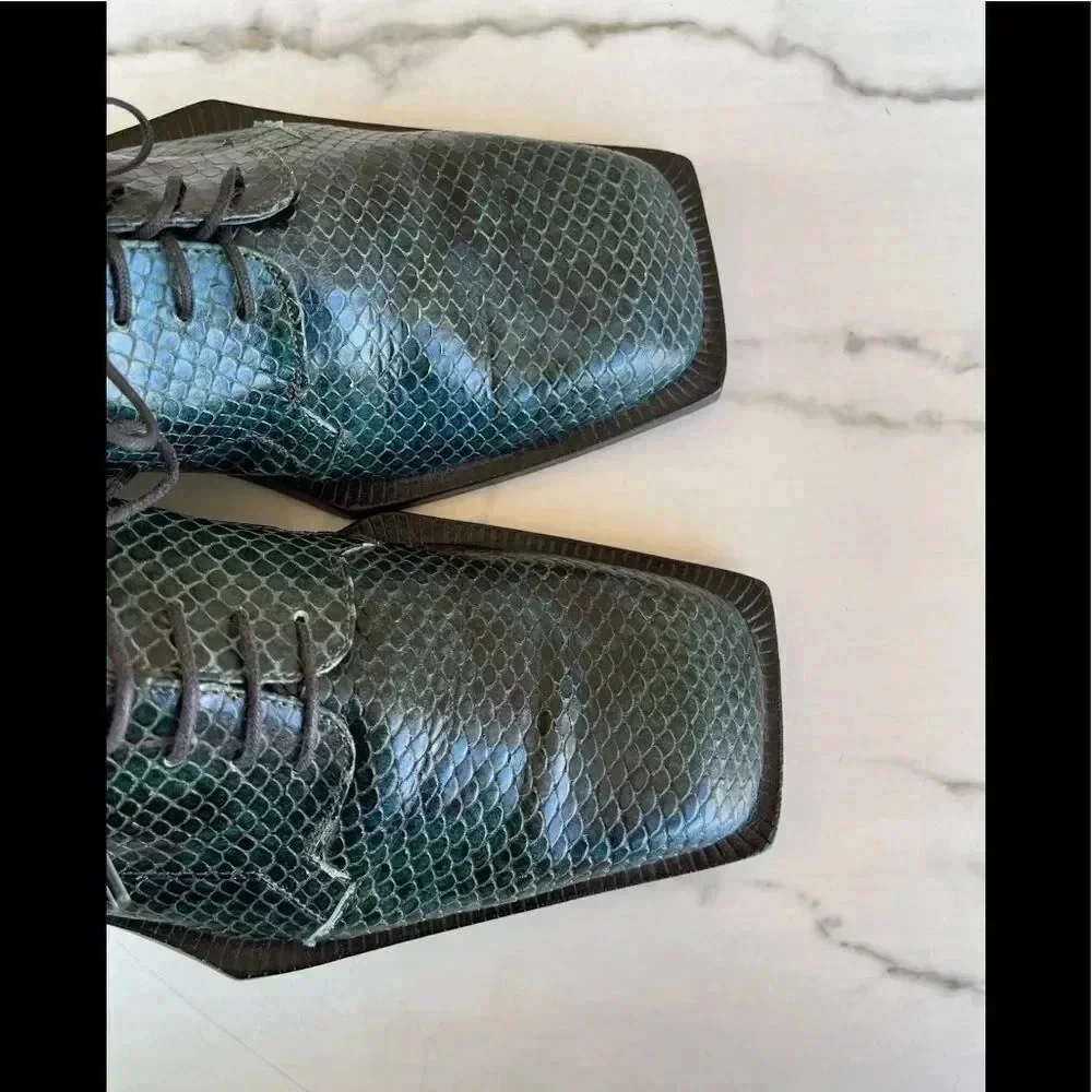 Emilio Franco crocodile square toe shoes size 8